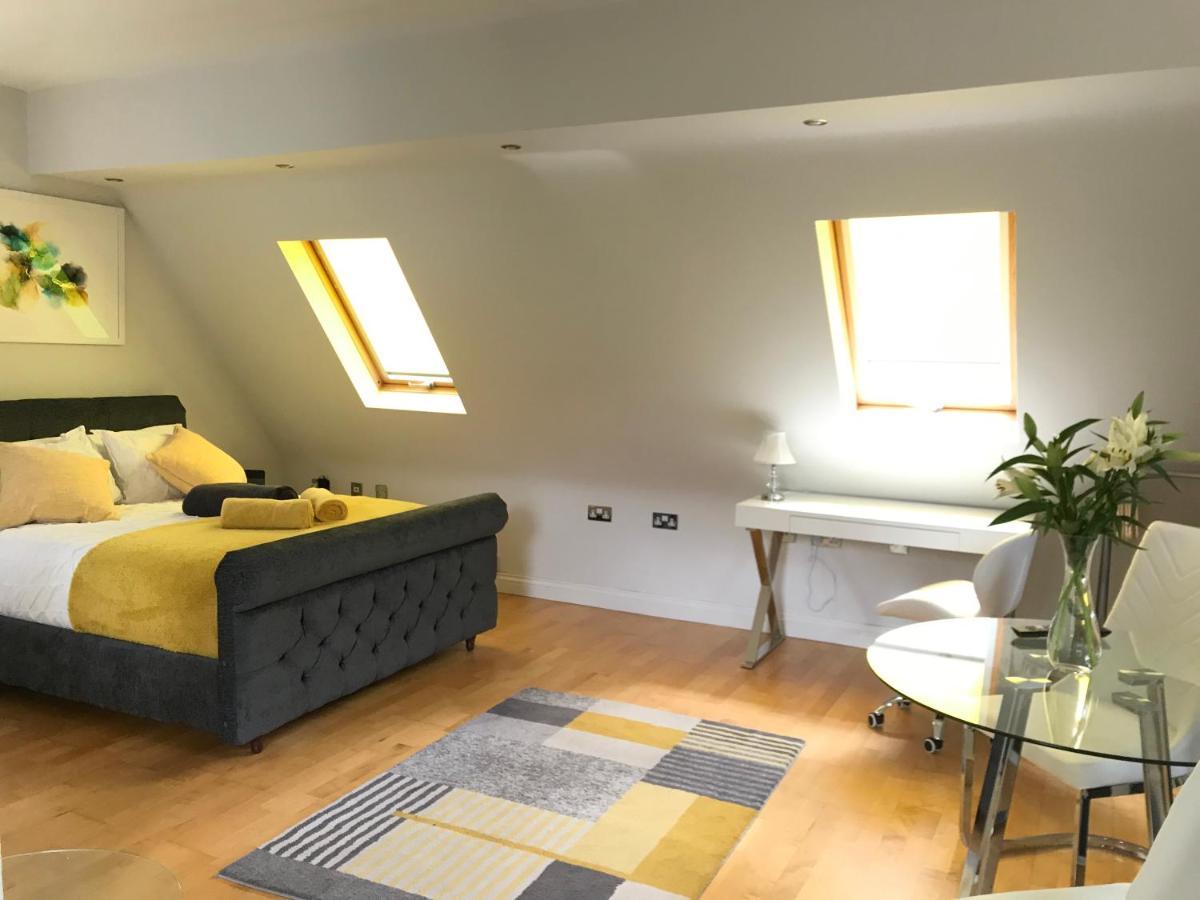 Luxury, Private, Secure Self-Contained Coach House, Near Wythall And Close To The Nec Tanworth ภายนอก รูปภาพ
