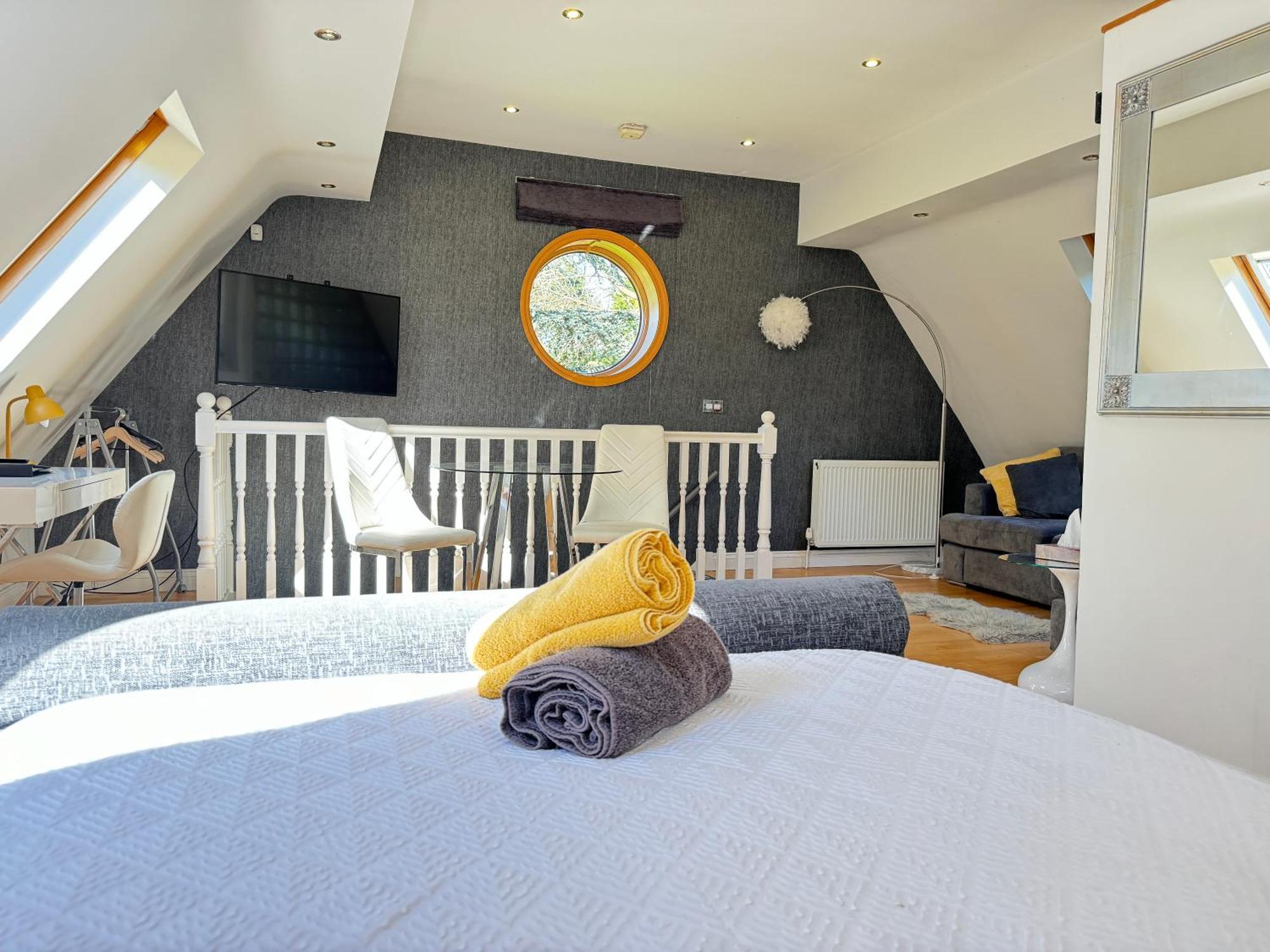Luxury, Private, Secure Self-Contained Coach House, Near Wythall And Close To The Nec Tanworth ภายนอก รูปภาพ