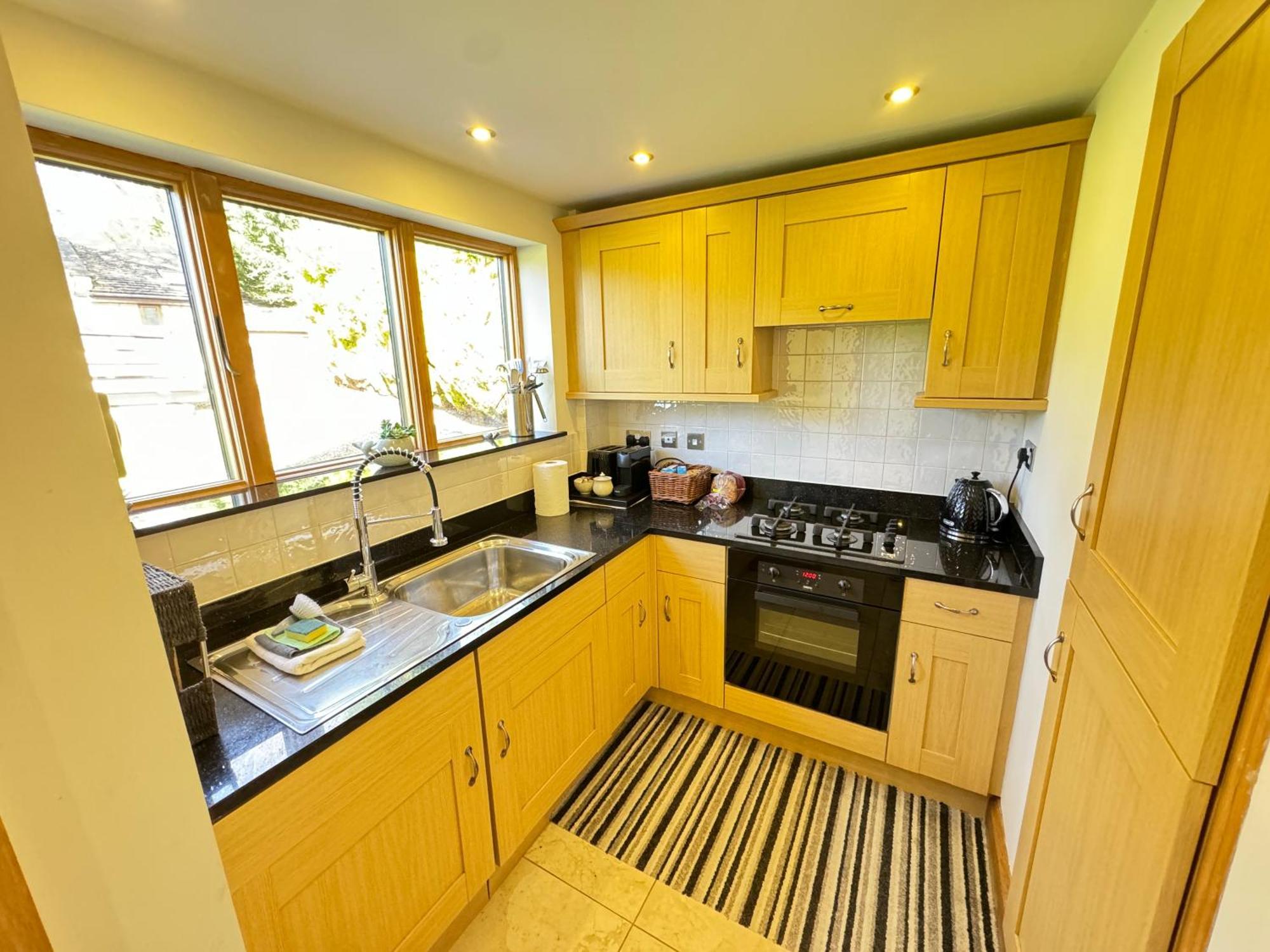 Luxury, Private, Secure Self-Contained Coach House, Near Wythall And Close To The Nec Tanworth ภายนอก รูปภาพ